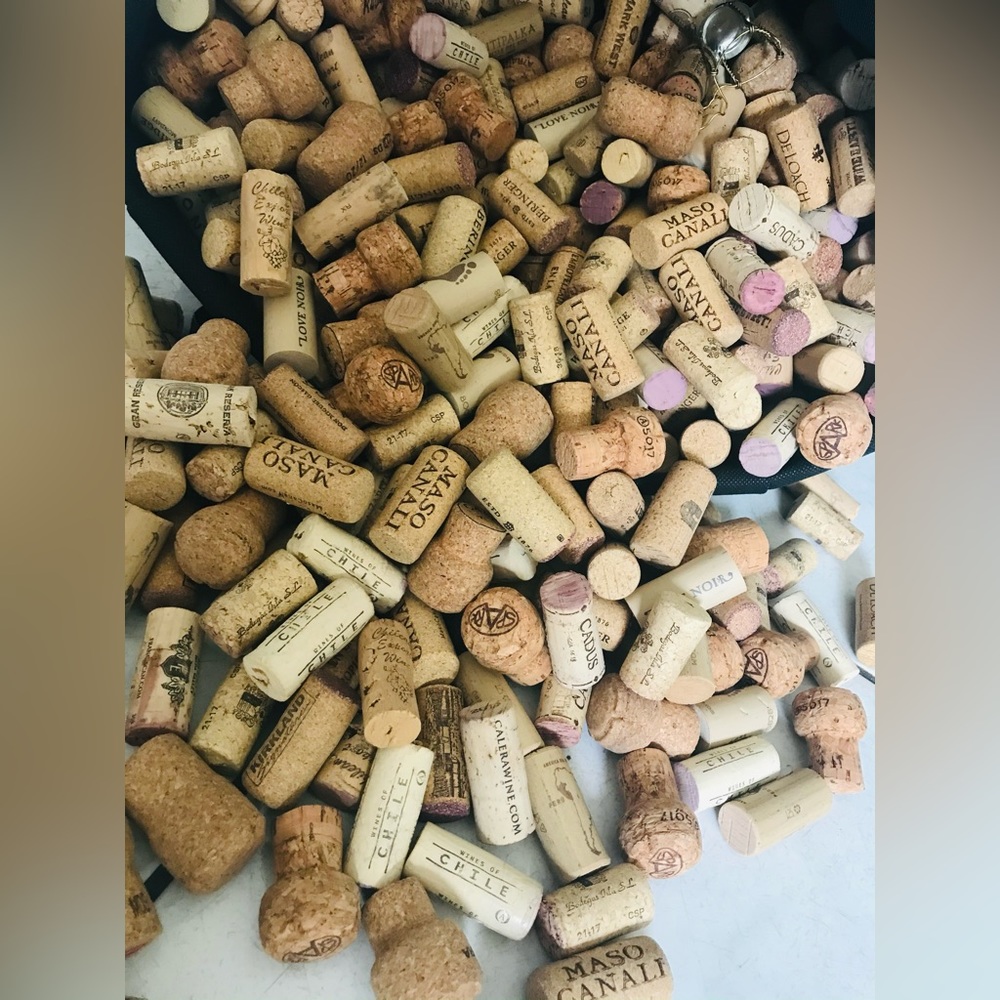 Corks - Picture 3 of 8